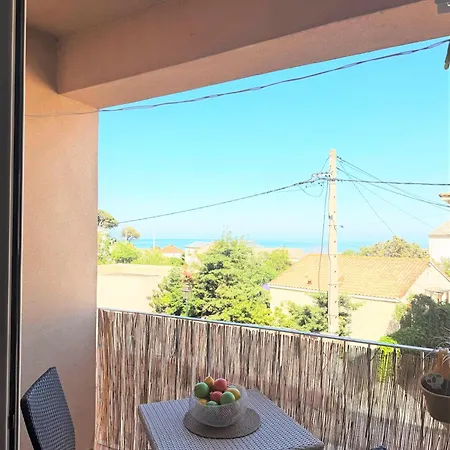 Appartement A Erbalunga Face A La Brando