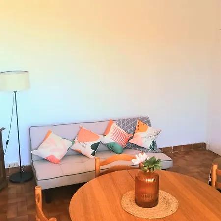 Apartment A Erbalunga Face A La Brando
