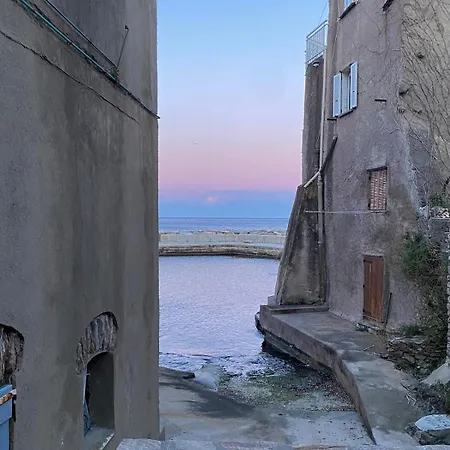 A Erbalunga Face A La